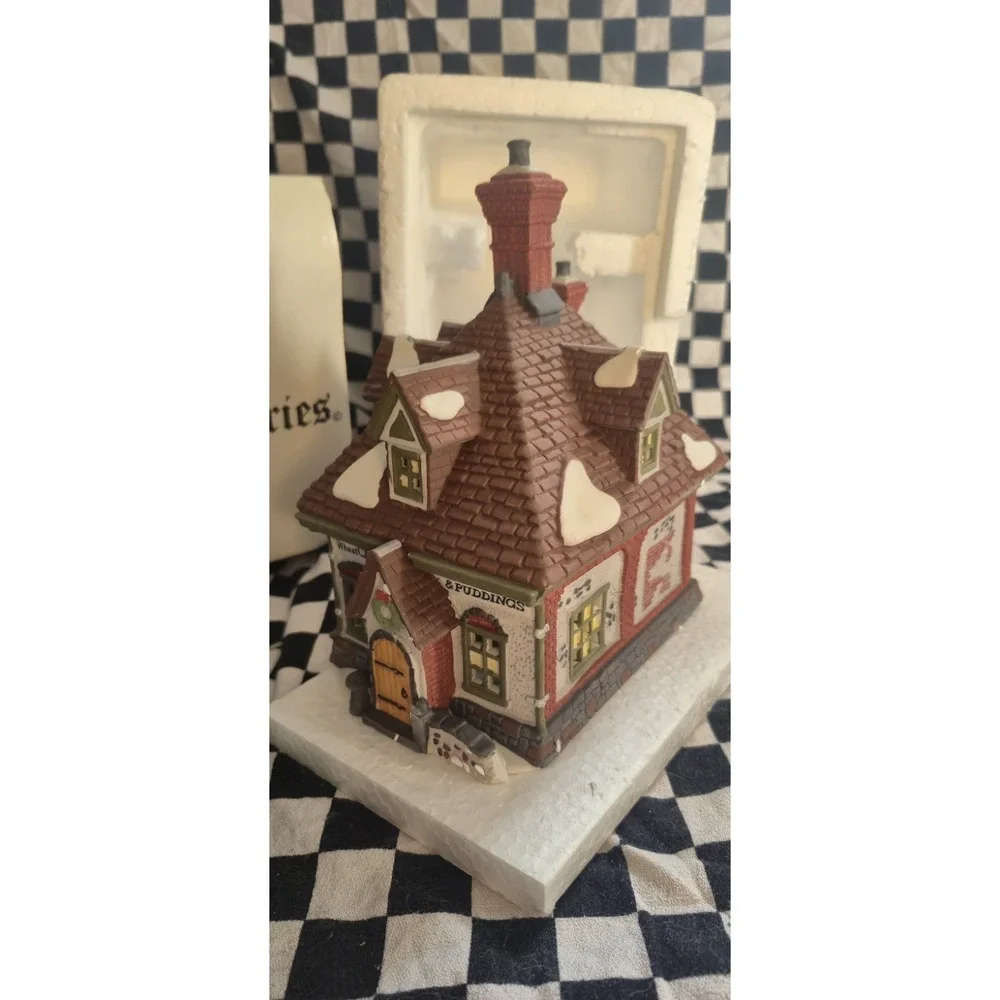 Dept 56‎ Dickens Village Wm Wheat Cakes & Puddings Lighted w/ Box Tested